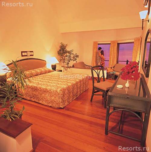 Validhu Island Resort 6